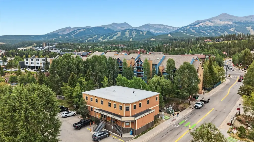 111 Ski Hill Road, Breckenridge