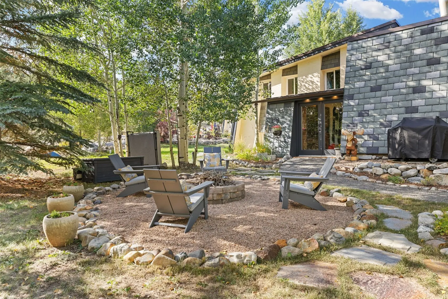 941 Fairview Boulevard B6, Breckenridge
