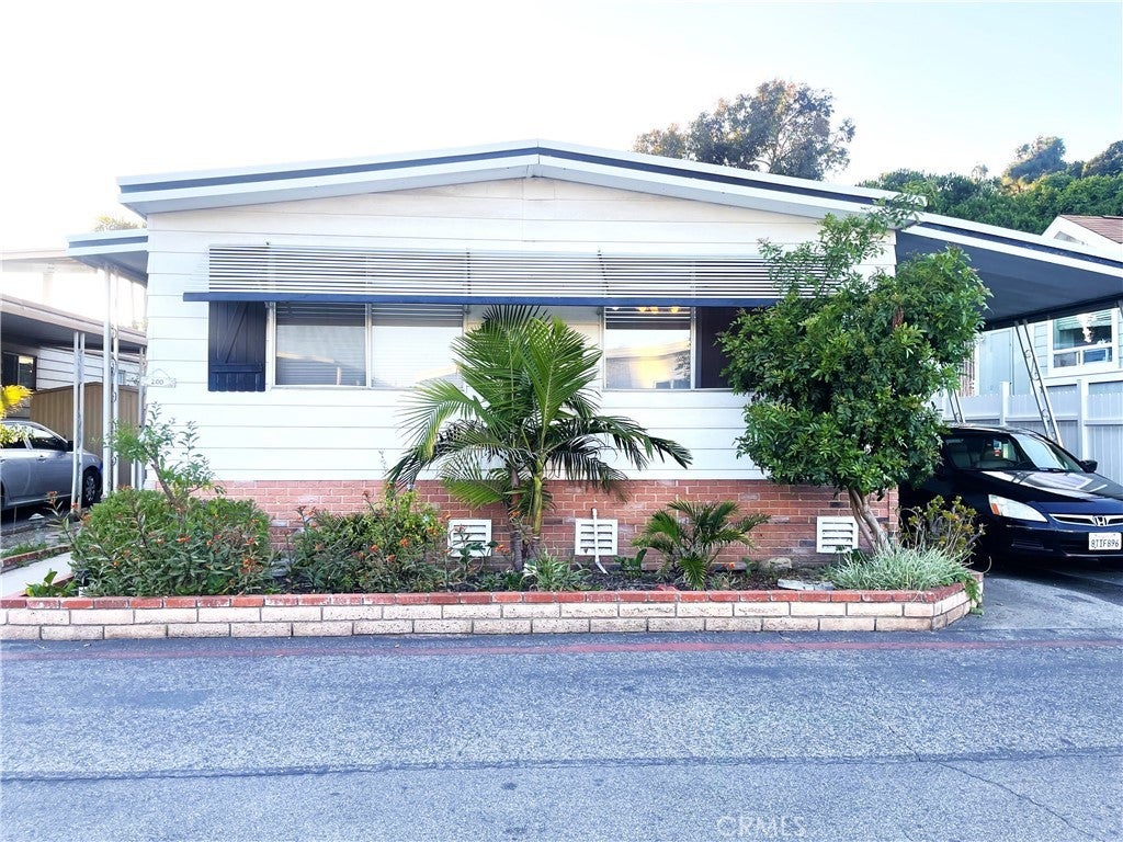 Photo of Listing #OC23190876