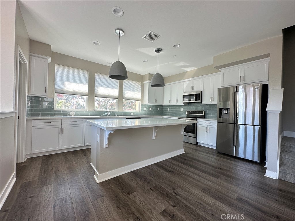 Photo of Listing #WS23178471