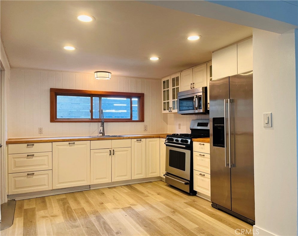 Photo of Listing #OC23178995