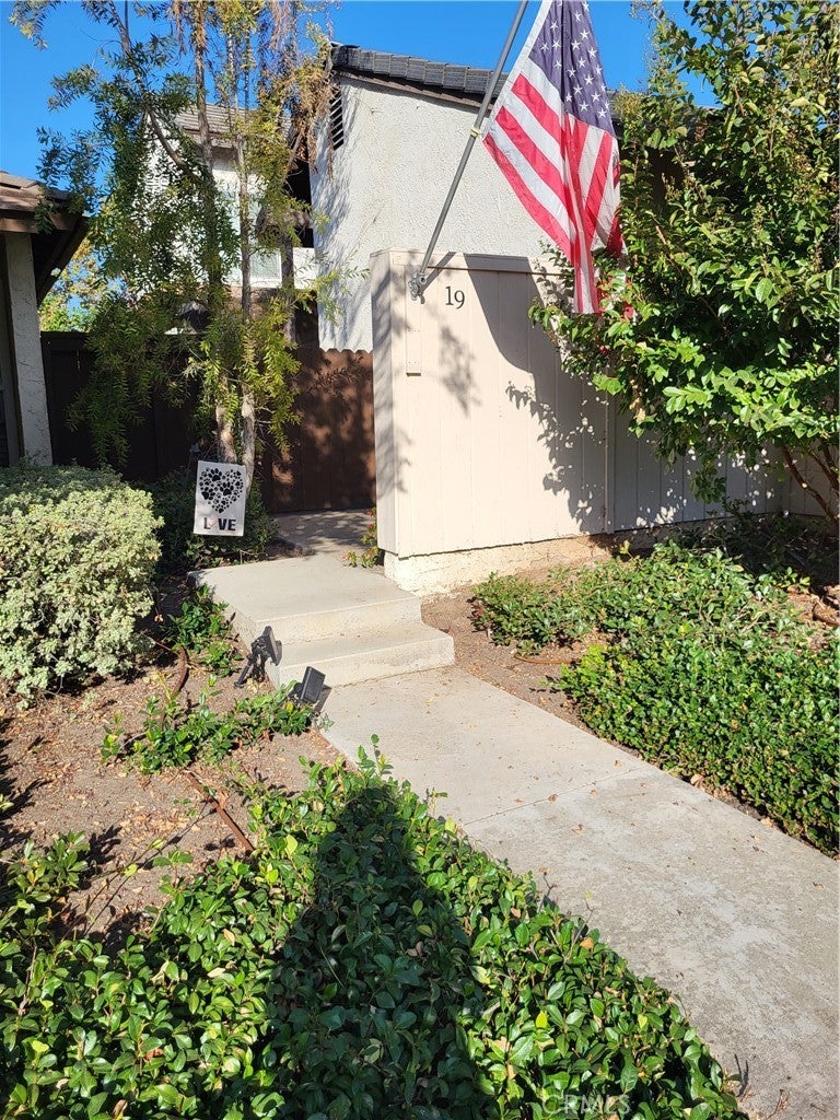 Photo of Listing #OC23181881