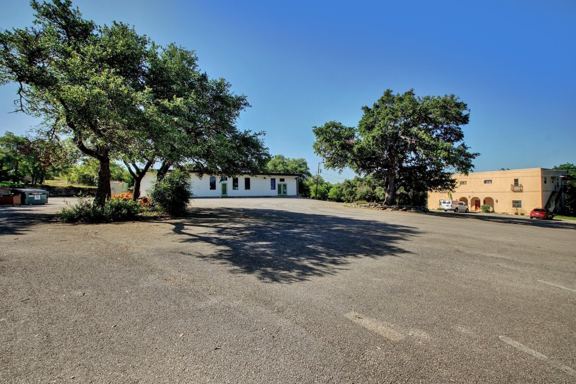 Photo of Listing #2319363