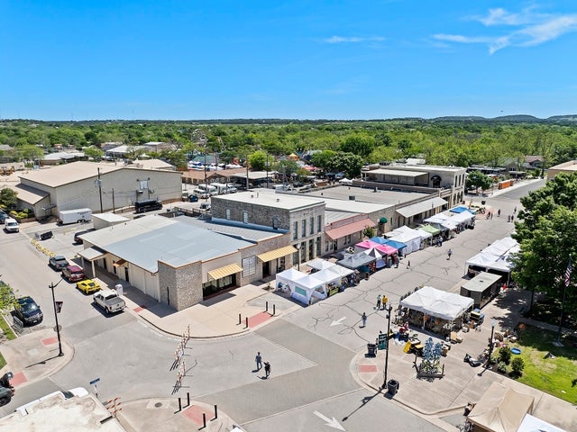 205 S Pierce Street, Burnet