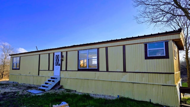 18509 Blake Manor Road, Manor