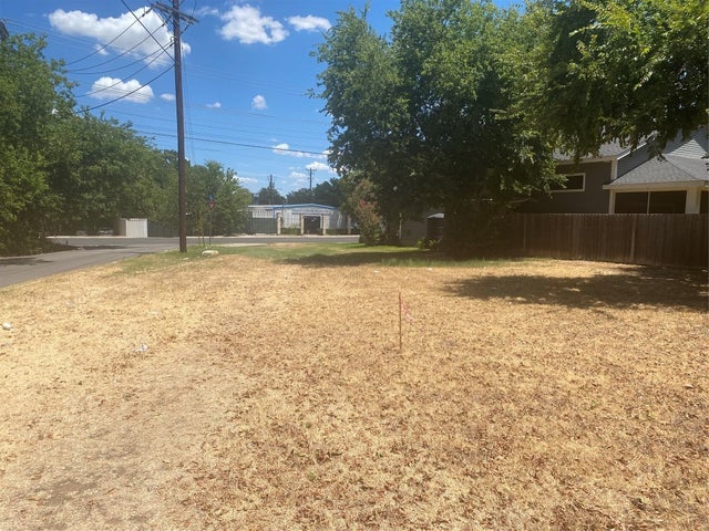 1001 Railroad Street, Georgetown