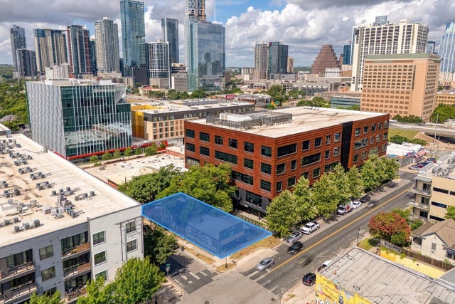 911 E 6th Street, Austin