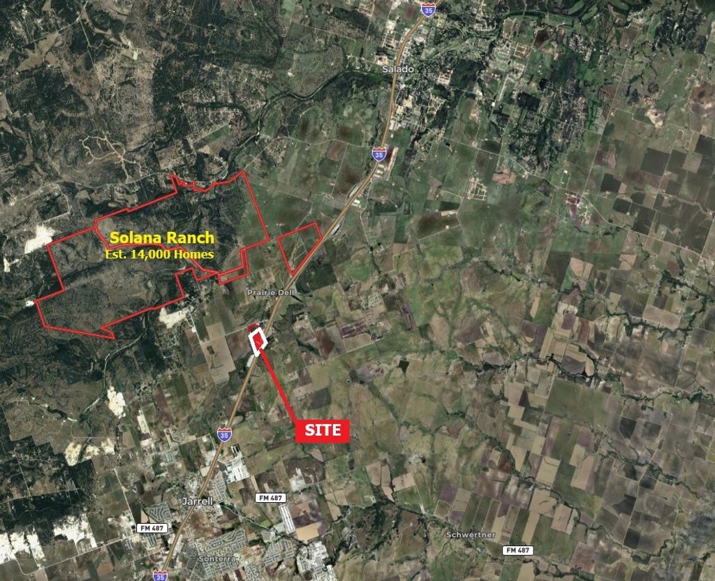 301 Dos Hermanas Road, Salado