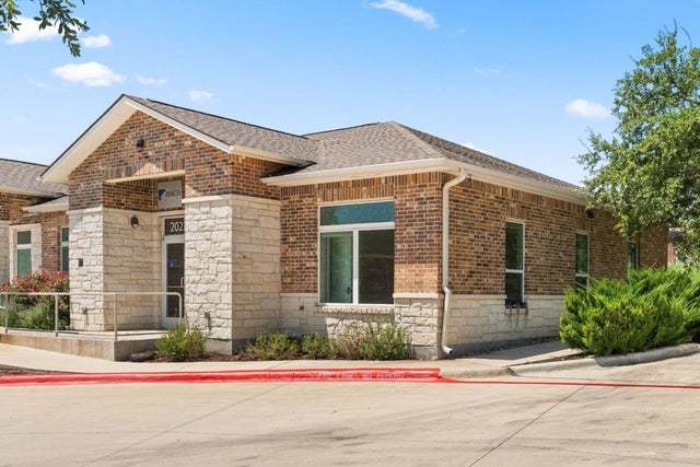 3309 Forest Creek Drive 203, Round Rock