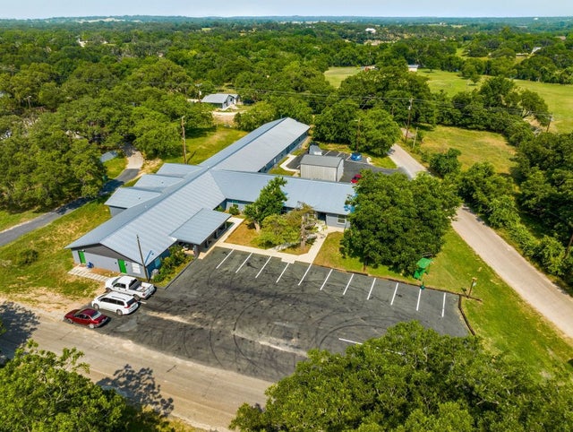 618 Live Oak Street, Blanco