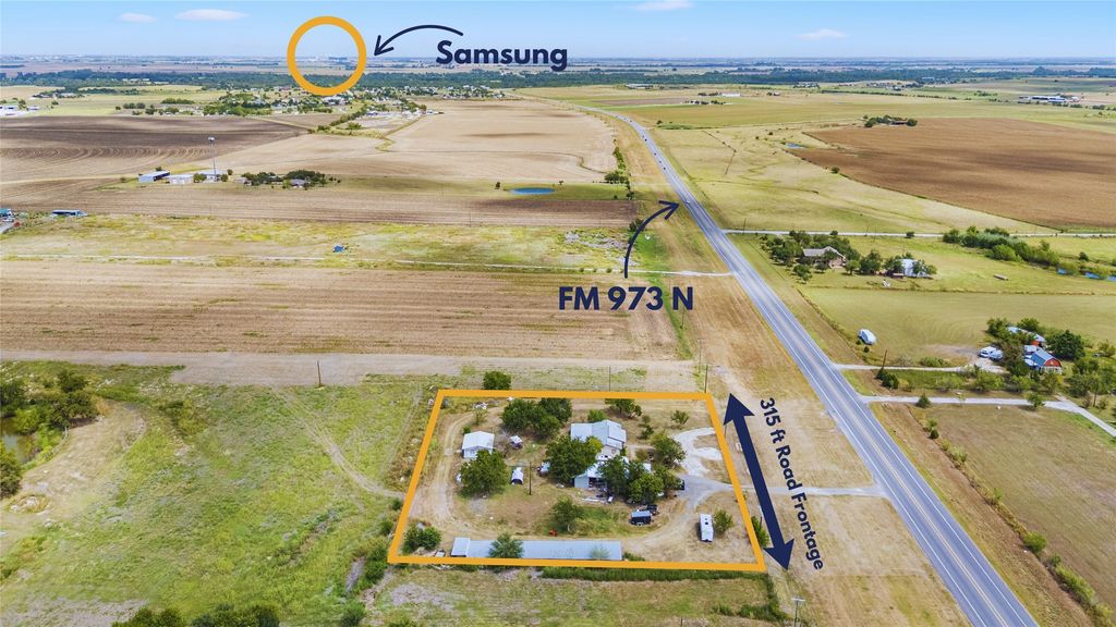19016 Fm 973 N, Coupland