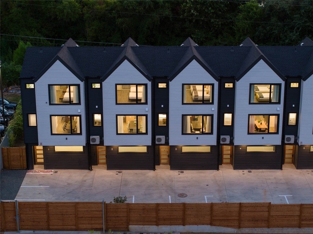 Photo of Listing #7941675