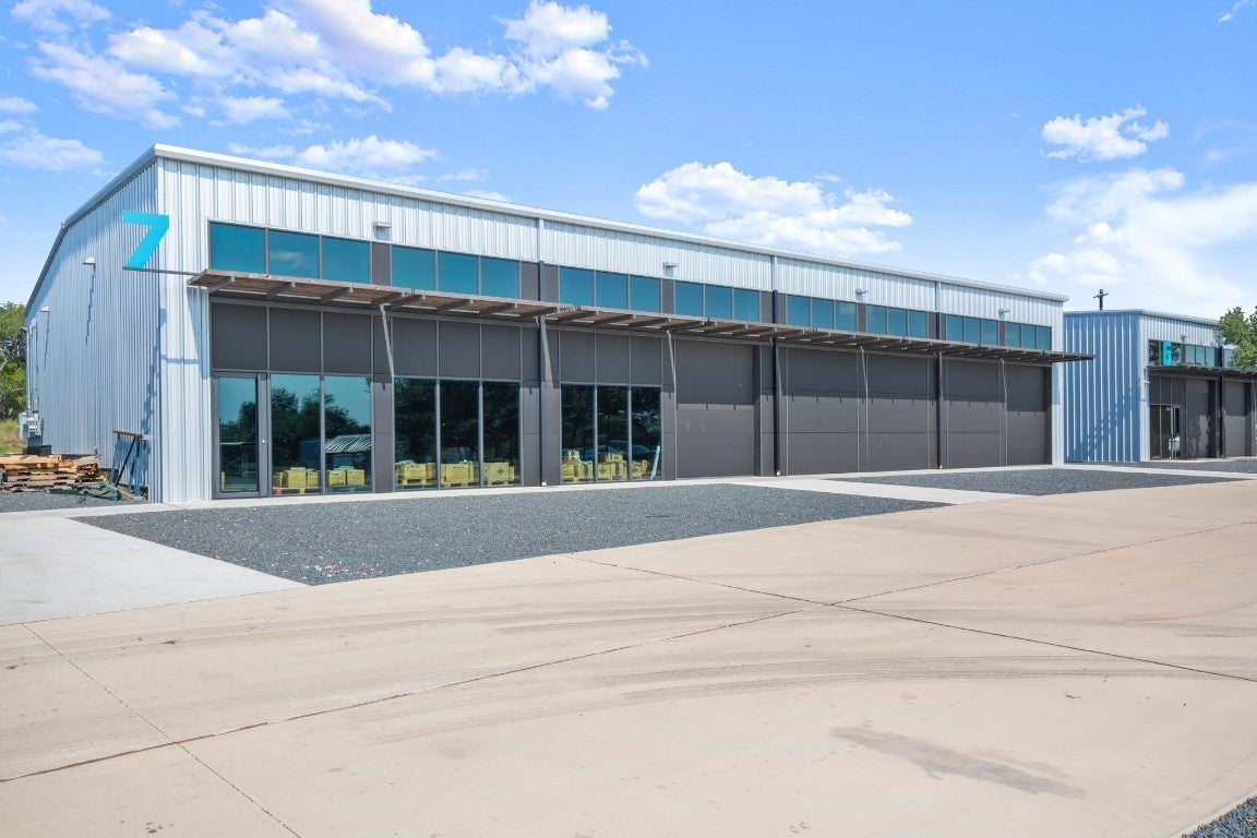 Photo of Listing #4689813