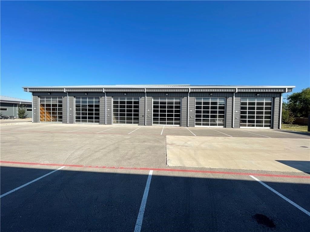 706 Leander Drive 701-702, Leander