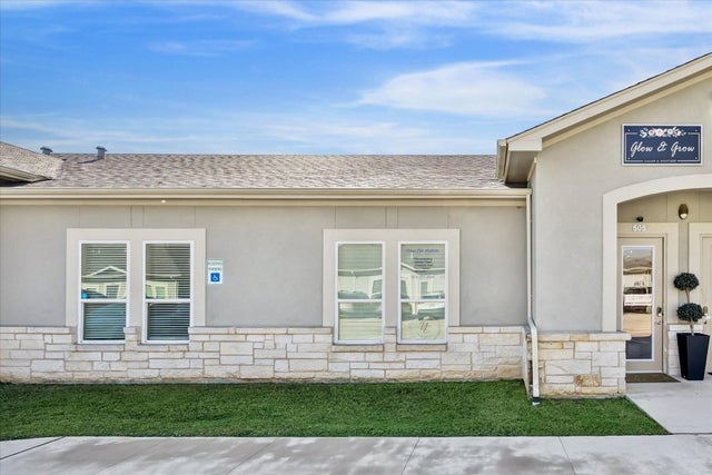 10824 Crystal Falls Parkway 505, Leander