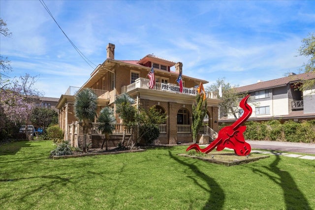 2404 Rio Grande Street, Austin