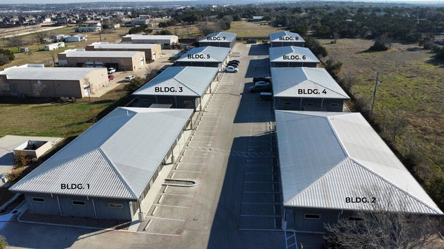 706 Leander Drive, Leander