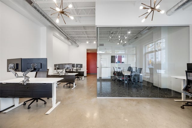 2401 E 6th Street 2018, Austin