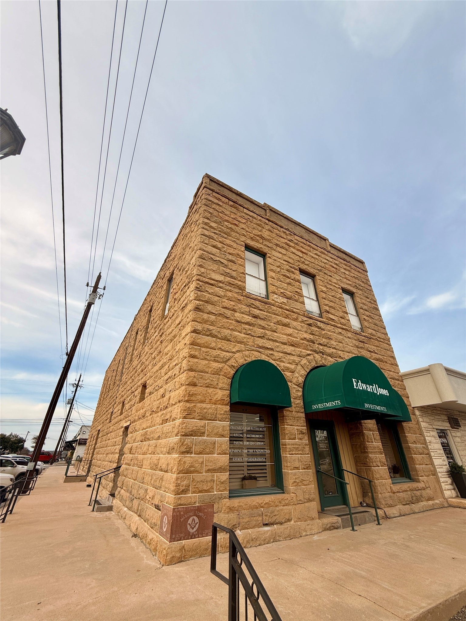 Photo of Listing #6047340