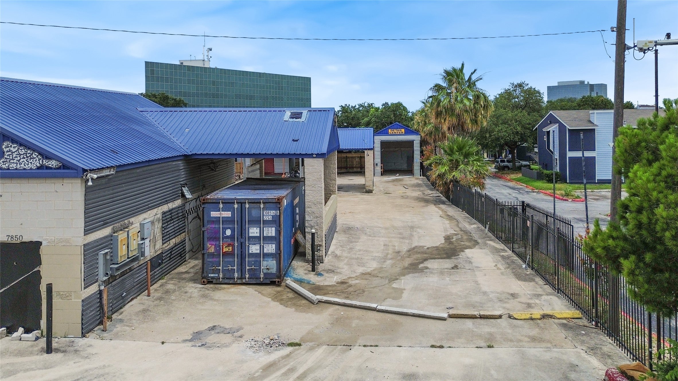 Photo of Listing #7341997