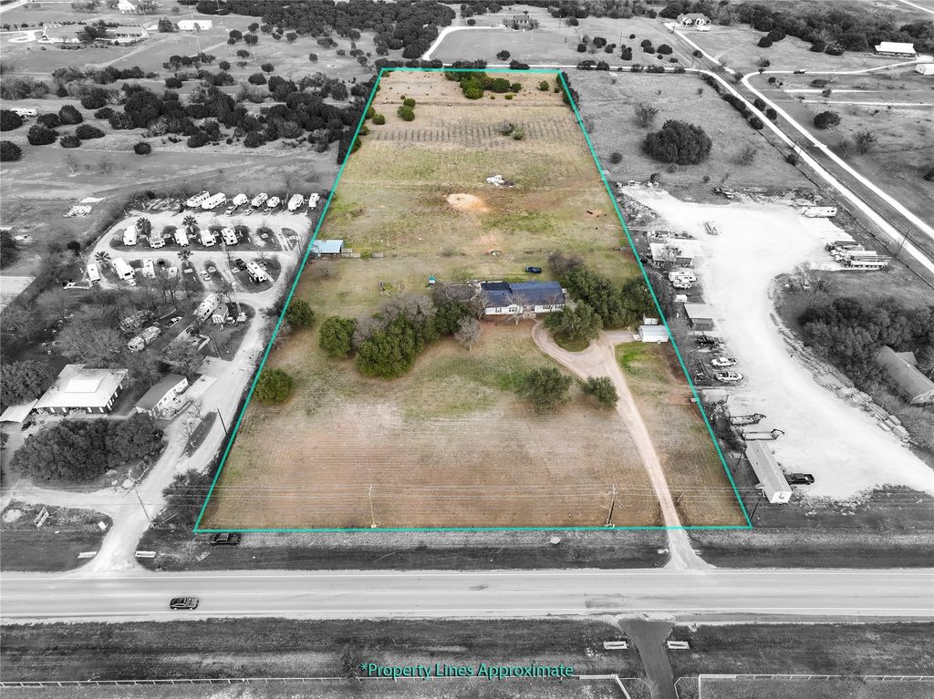 5542 Fm 2484, Salado