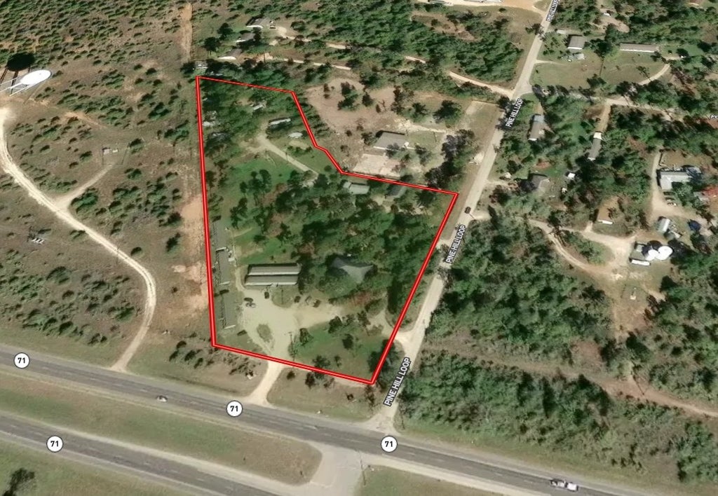 828 Highway 71 E, Bastrop