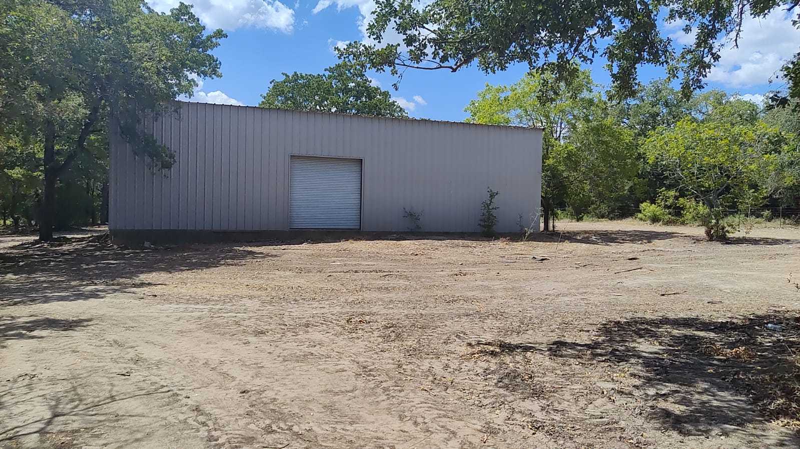 Photo of Listing #9895032