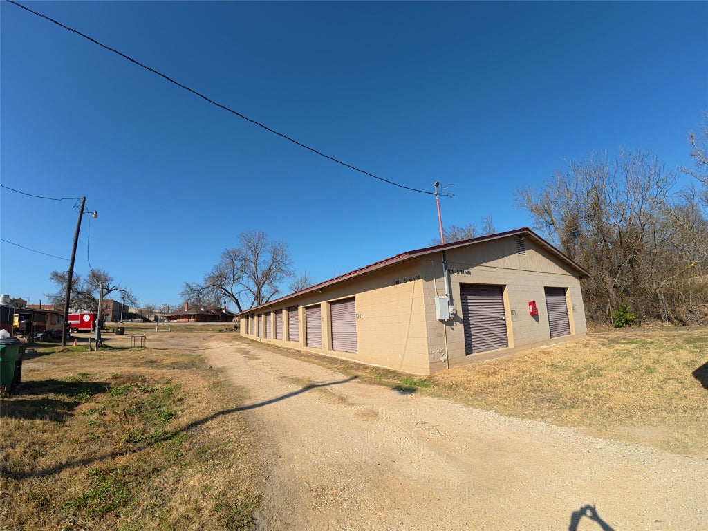 101 & 309 S Main St A, Elgin