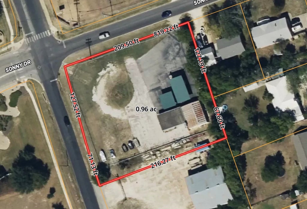 800 S West Drive, Leander