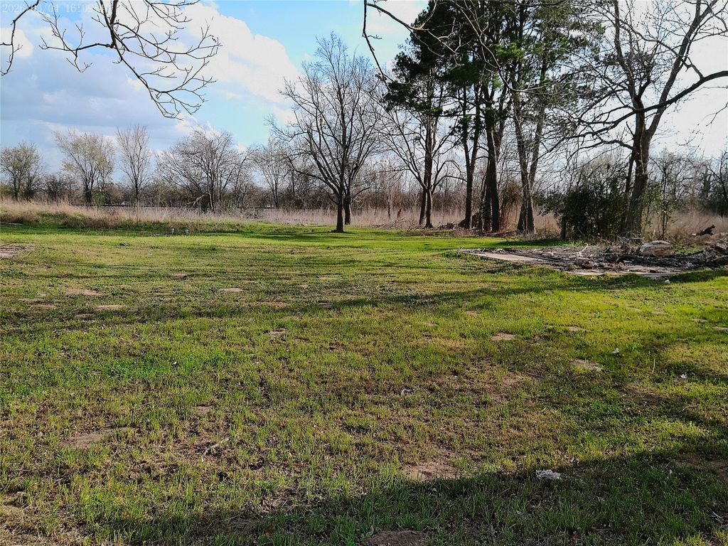 1304 E Cameron Avenue, Rockdale