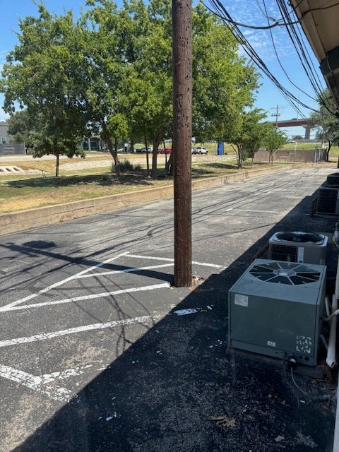 Photo of Listing #7449447