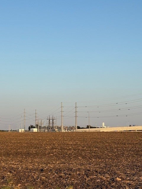 Photo of Listing #3932371