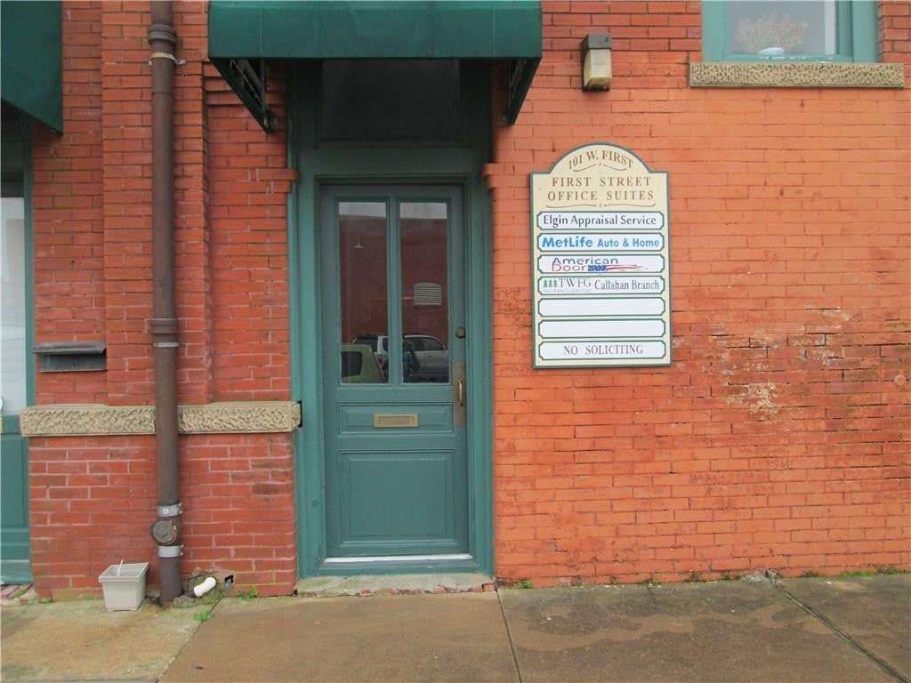 Photo of Listing #3685491