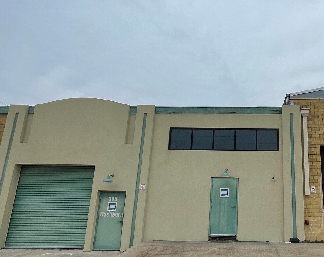 Photo of Listing #1348141