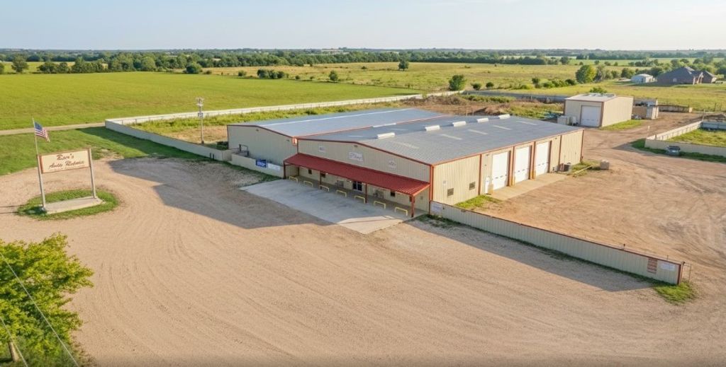 744 Fm 609, La Grange