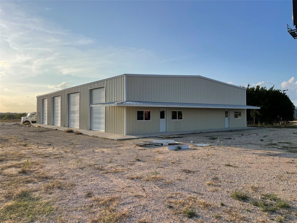 4033 Highway 29, Bertram