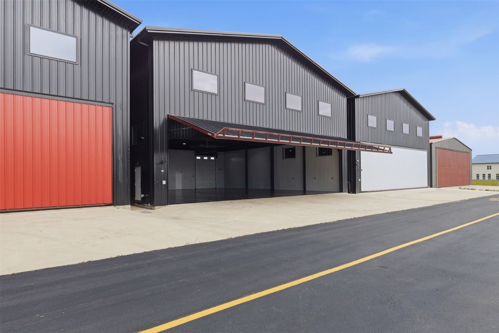 15850 Salado Airport Road 14, Salado