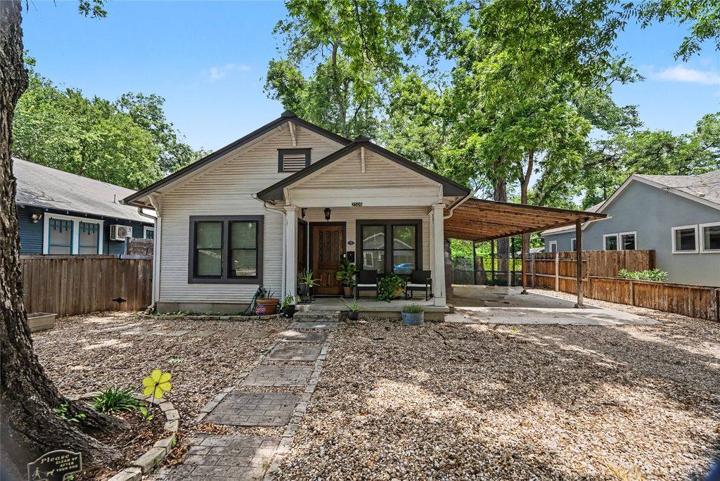 2506 E Cesar Chavez Street, Austin