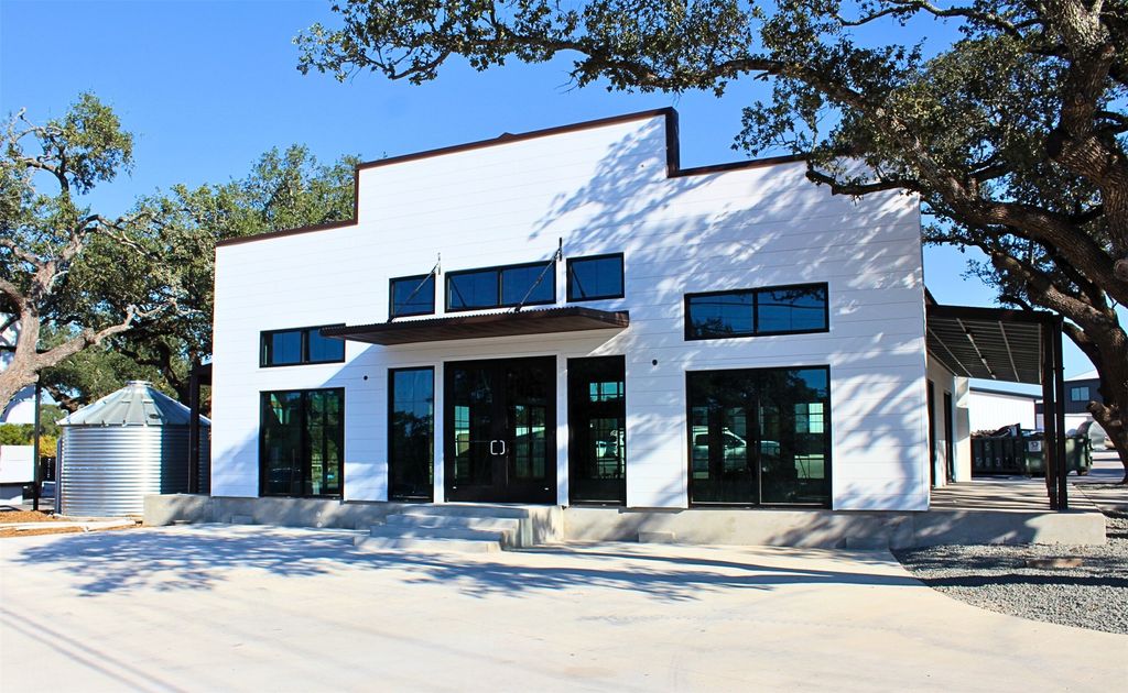 15210 Fitzhugh Road Suite A, Austin