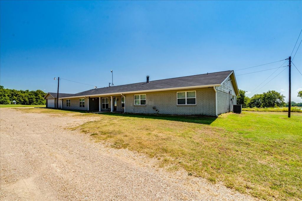 5732 Little Flock Road, Temple