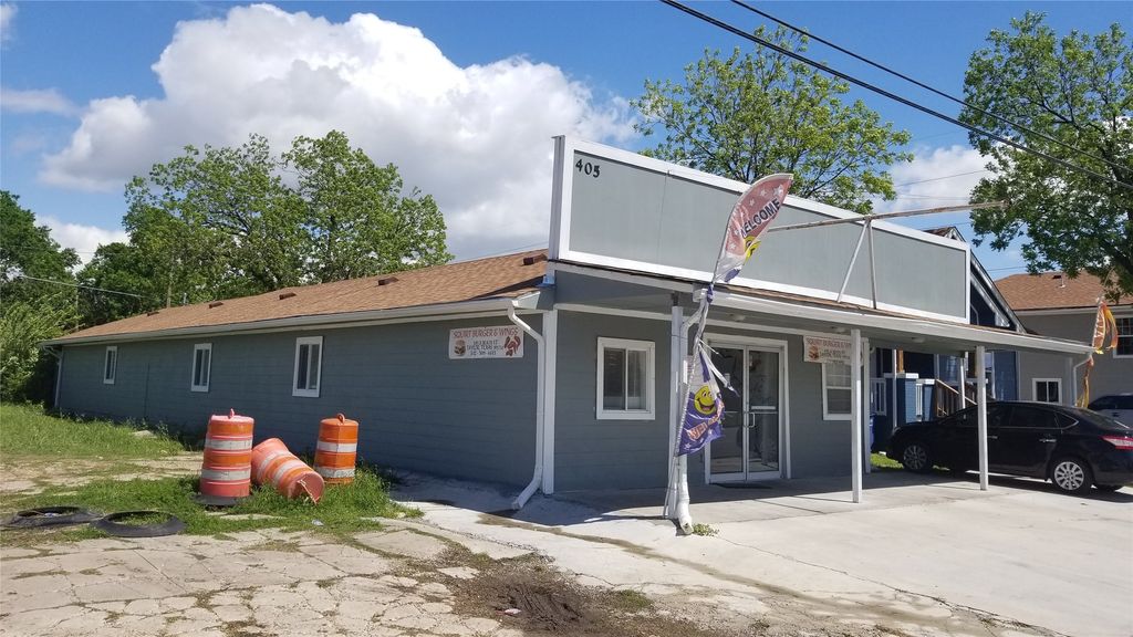 405 S Main Street, Taylor