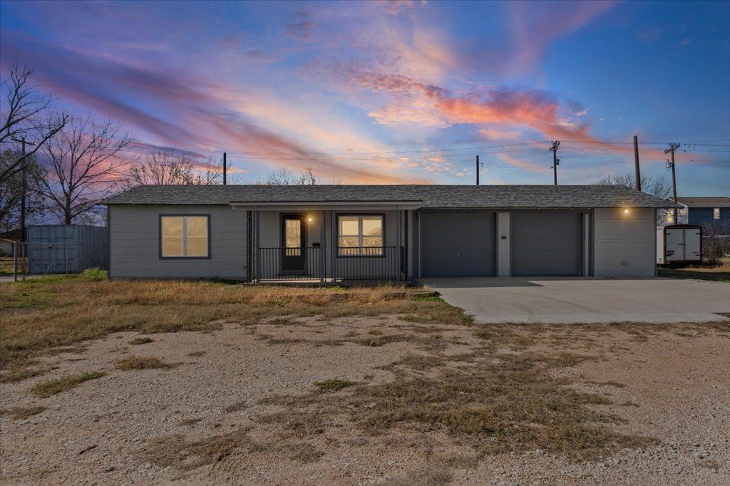 301 S Highway 183, Leander