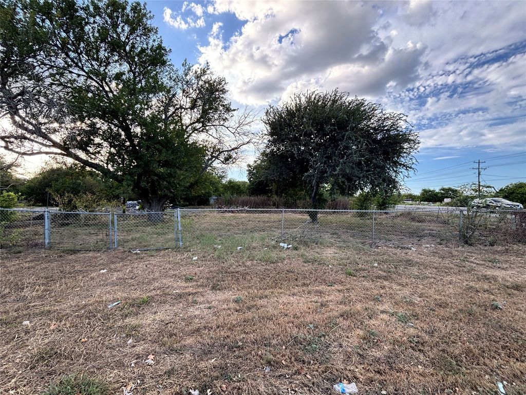 110 Leisure Village Drive, New Braunfels