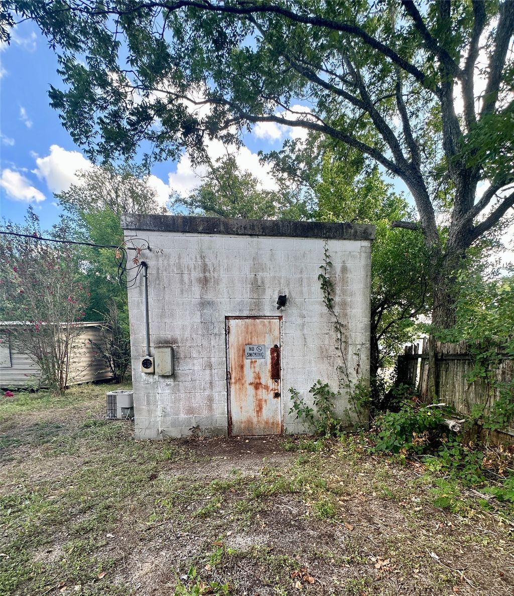 570b N State Highway 95 Highway N, Bastrop