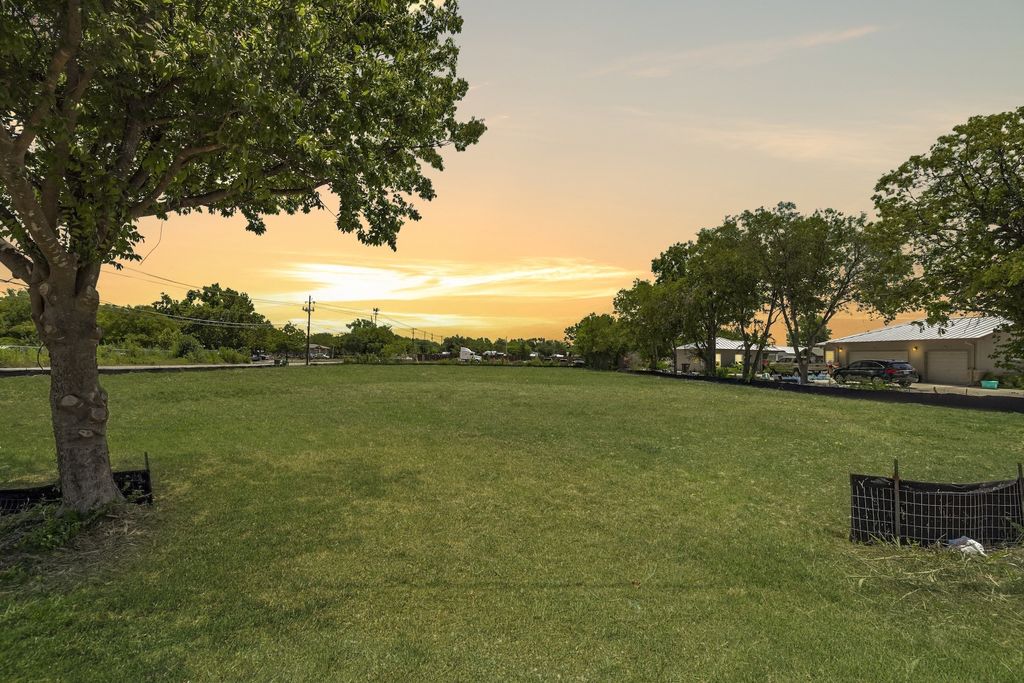 16409 Summit Drive, Austin