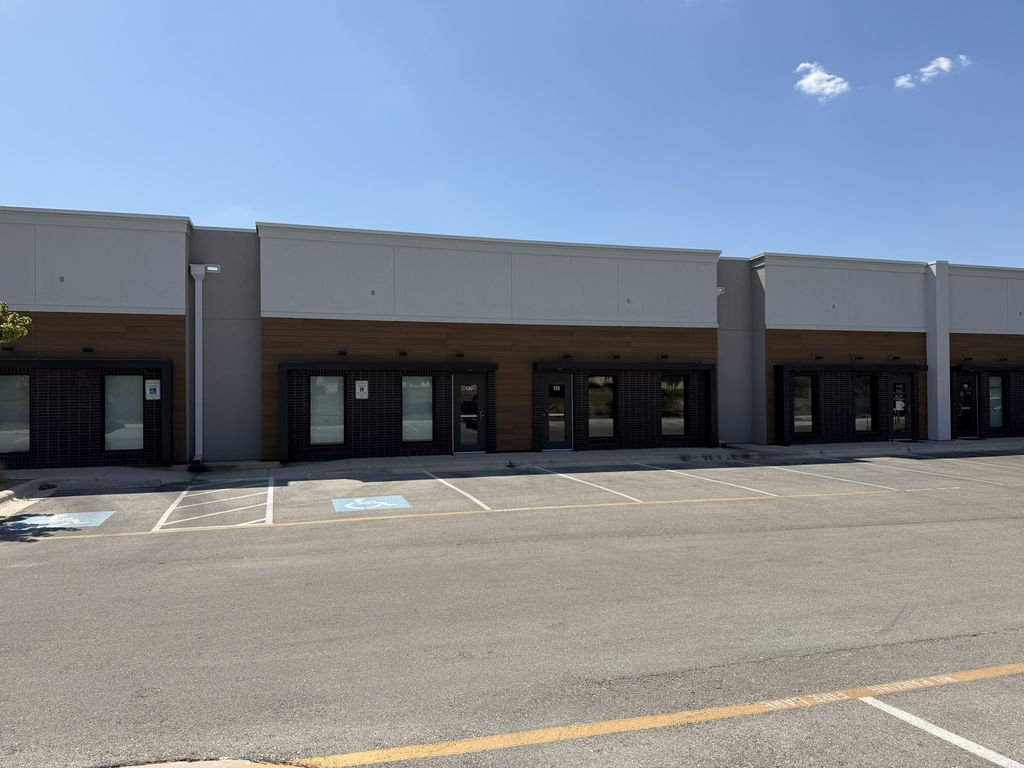 2261 Gattis School Road 125, Round Rock