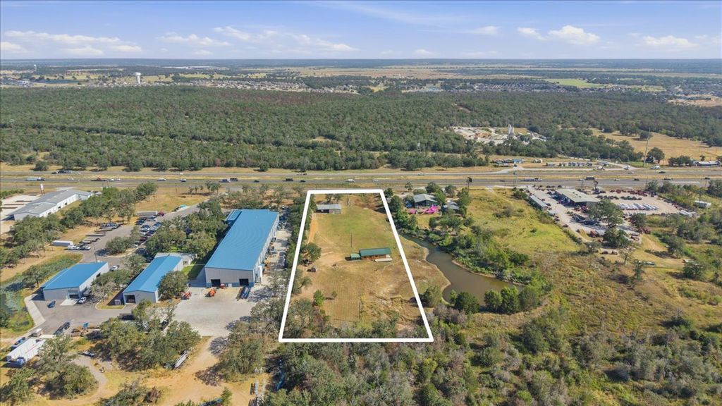 885 State Highway 71, Bastrop