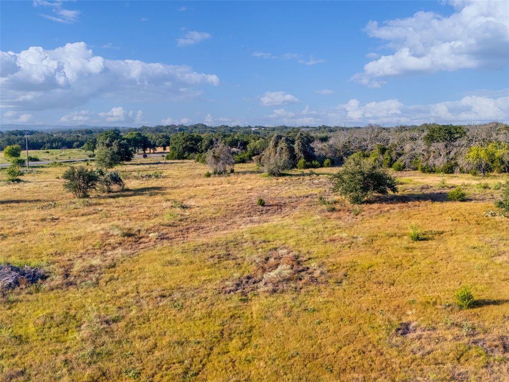 7994 Us Highway 290, Johnson City