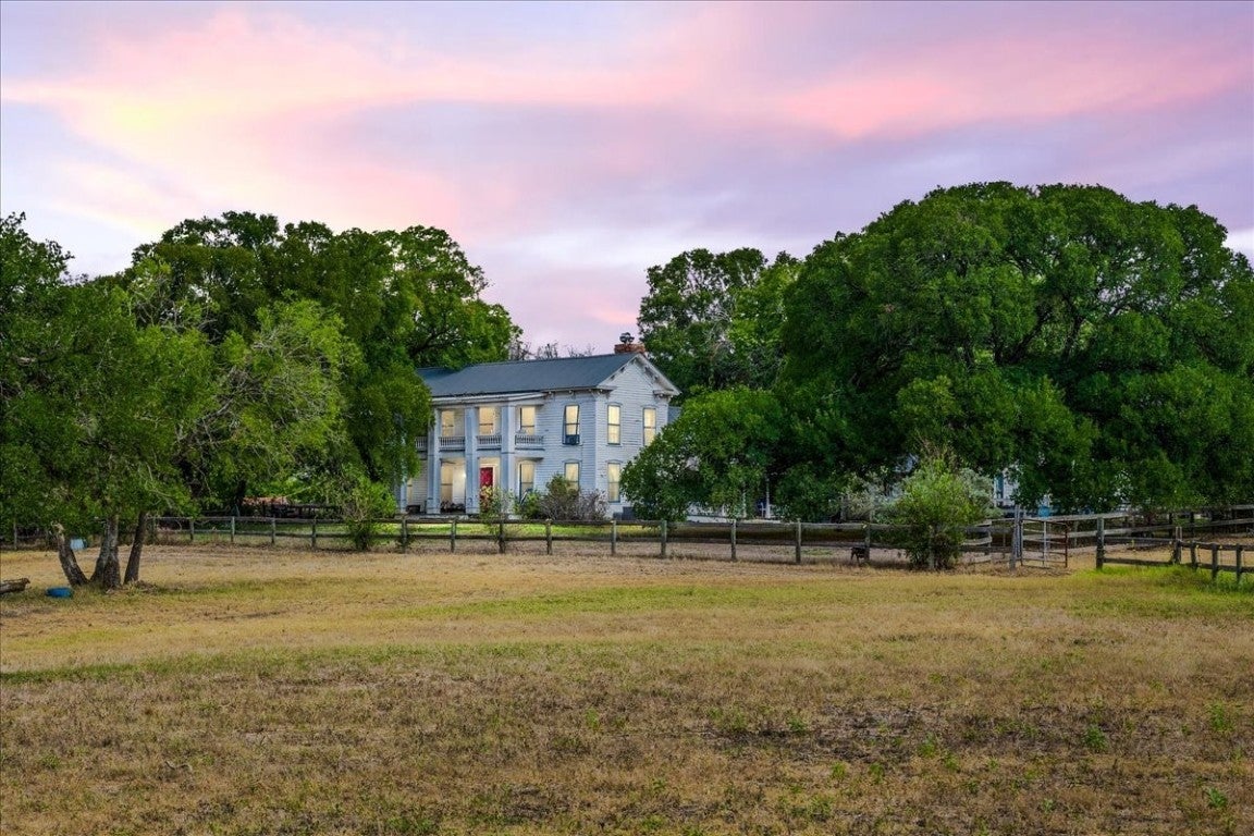 San Marcos River Real Estate