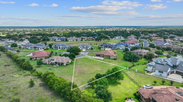 103 Waterstone Cove, Georgetown